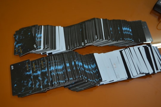 Nhiều người dân Nghệ An hoang mang vì tài khoản trong thẻ ATM bị đánh cắp thông tin