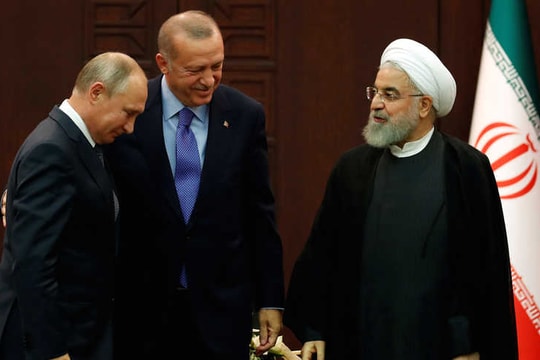 Lời giải cuộc chiến Syria: 'Ba cây chụm lại' liệu có 'nên non'?