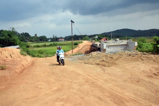 Con Cuông: Chậm tiến độ dự án giao thông Mậu Đức - Thạch Ngàn