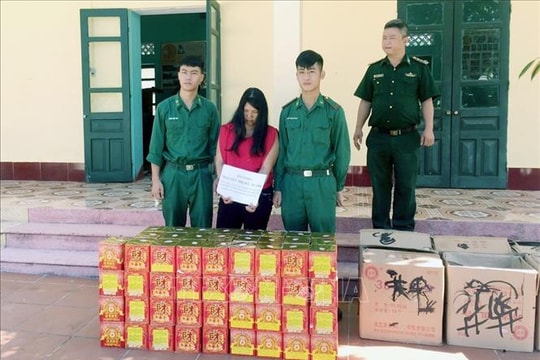 Chuyển 144 kg pháo từ Trung Quốc về Việt Nam cho người thân, bạn bè chơi Tết