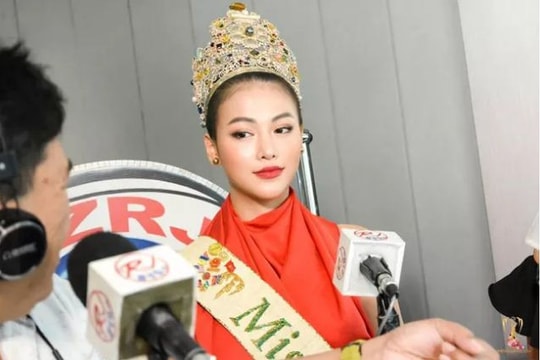 Hoa hậu Phương Khánh đẹp 'hút hồn' phủ sóng truyền thông Philippines 