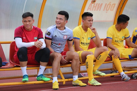 HLV Park Hang-seo trả lời về nguyên nhân loại Văn Quyết, chọn Hoàng Thịnh 