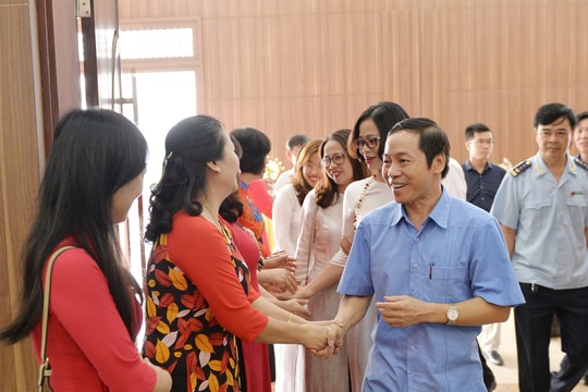 Danh sách 20 lãnh đạo phòng cấp sở được Ban Thường vụ  Tỉnh ủy biểu dương, khen thưởng