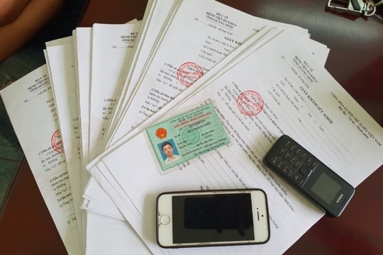 Bắt giữ 4 đối tượng làm giả giấy khám sức khỏe, bệnh án của các bệnh viện
