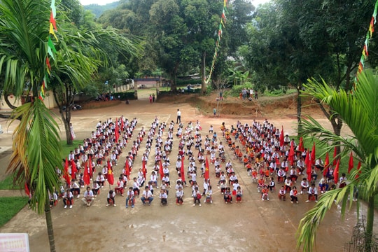 Sáp nhập trường Tiểu học và THCS ở vùng biên để tinh gọn bộ máy quản lý
