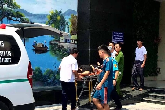 Nghệ An: Cứu sống một phụ nữ có ý định tự tử mắc kẹt ở tầng 10 nhà chung cư