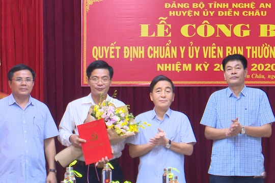 Công bố quyết định của Tỉnh ủy về công tác cán bộ huyện Diễn Châu