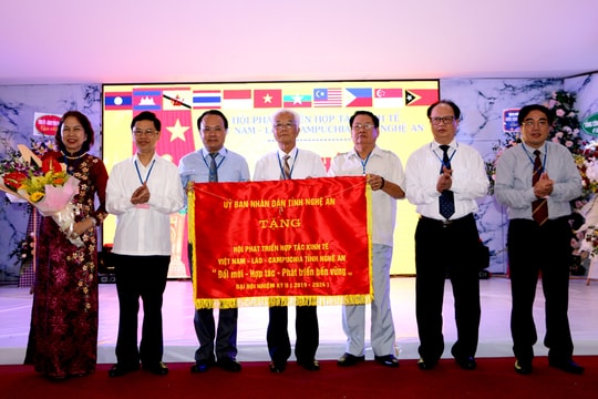 Giám đốc Sở Kế hoạch Đầu tư được bầu Chủ tịch Hội phát triển hợp tác Việt Nam – Asean tỉnh Nghệ An