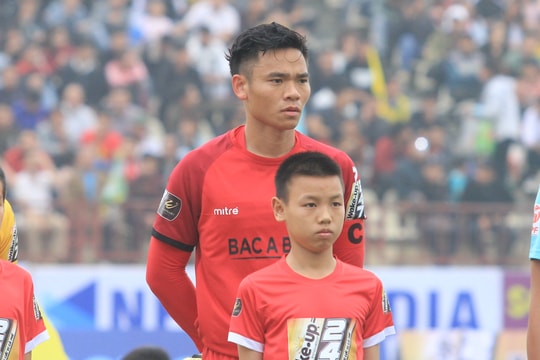 Vận đen bao giờ hết đeo bám Nguyên Mạnh