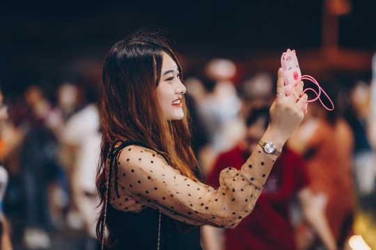 Phố đêm thành Vinh 'hút' giới trẻ check-in