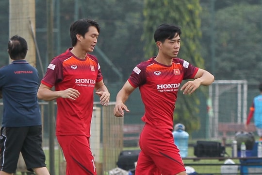 Ai sẽ là 'nhạc trưởng' của đội tuyển Việt Nam gặp Malaysia?