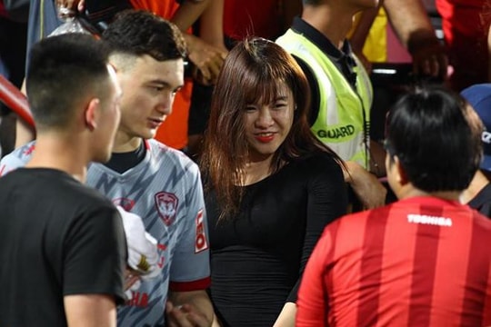 Yến Xuân, bạn gái Lâm Tây lại tung ảnh bikini khoe body chuẩn