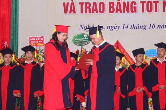 Trường Đại học Sư phạm Kỹ thuật Vinh chào đón hơn 1.600 tân sinh viên