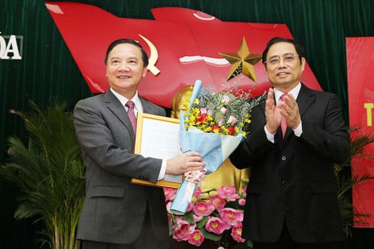 Chủ nhiệm Ủy ban Pháp luật của Quốc hội làm Bí thư Tỉnh ủy Khánh Hòa