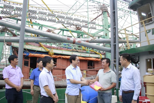 Nghệ An khánh thành 3 tàu cá vỏ sắt đầu tiên cả nước đóng theo Nghị định 17