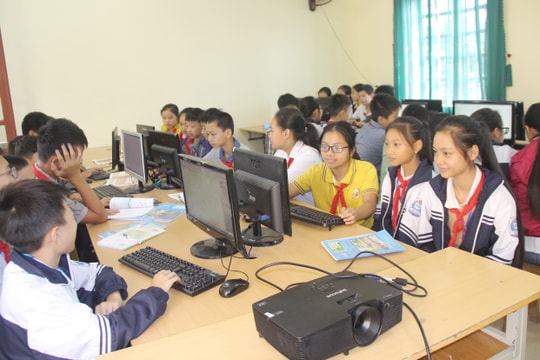 Nhiều trường học đạt chuẩn nhưng chưa 'chuẩn'