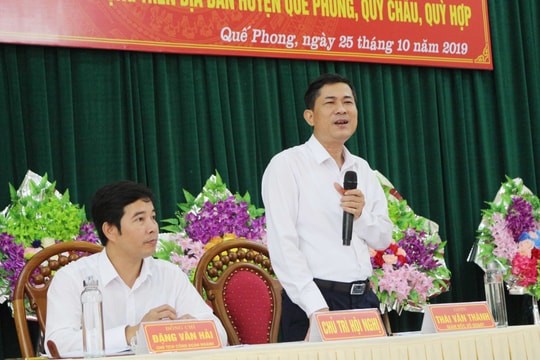 Giám đốc Sở Giáo dục và Đào tạo Nghệ An đối thoại với 200 cán bộ, giáo viên vùng cao