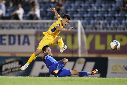 Triết lý Mourinho và câu chuyện của Sông Lam Nghệ An, Hoàng Anh Gia Lai