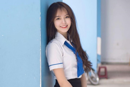 Cô gái xinh đẹp kiếm hàng chục triệu đồng mỗi tháng nhờ nổi tiếng trên mạng