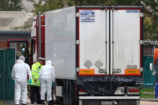 Nghi vấn có nhiều nạn nhân người Nghệ An trong container chứa 39 thi thể ở Anh