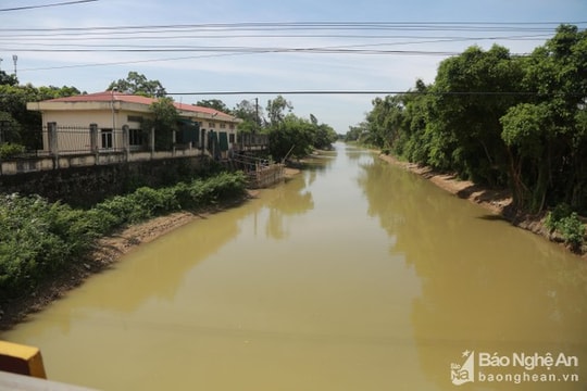 Chủ tịch UBND tỉnh chỉ đạo đảm bảo hoạt động cấp nước trên địa bàn TP. Vinh, vùng phụ cận
