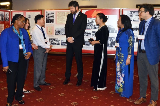 Phát huy Di sản văn hóa ngoại giao của Chủ tịch Hồ Chí Minh 