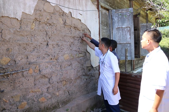 Thấp thỏm khám chữa bệnh trong trạm y tế xuống cấp ở Nghệ An