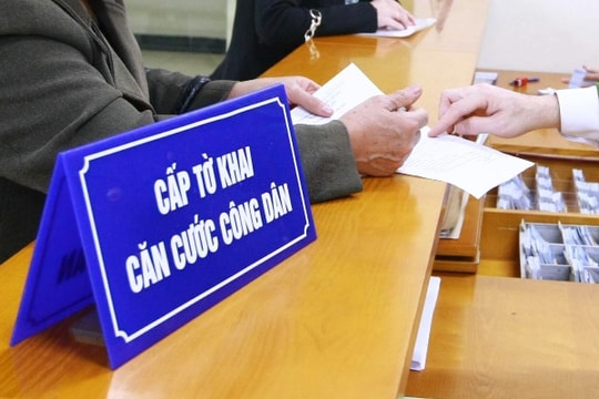 Nhận thủ tục cấp thẻ Căn cước công dân từ tháng 11