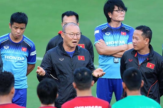 Tuyển Việt Nam và Thái Lan: Cả hai đều quyết thắng trên sân Mỹ Đình 