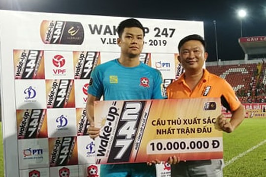 Thủ môn Phan Đình Vũ Hải khoác áo Than Quảng Ninh, chỉ là tin đồn?