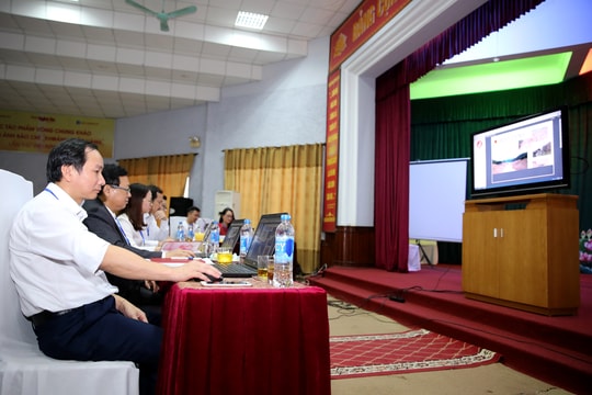 10 tác phẩm được chọn trao giải Cuộc thi ảnh báo chí ‘Khoảnh khắc vàng’