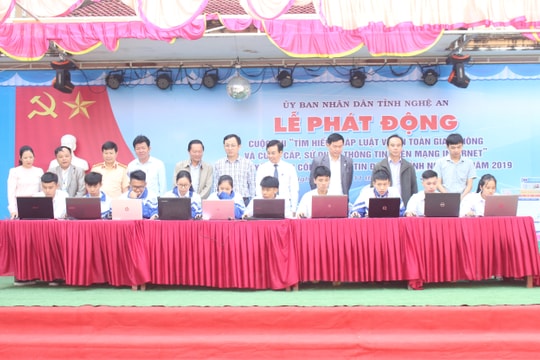 Nghệ An: Sẽ trao 16 giải thưởng cuộc thi tìm hiểu pháp luật về an toàn giao thông