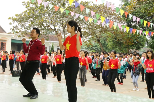 46 giáo viên tham dự Hội thi 'Giáo viên làm Tổng phụ trách Đội giỏi' cấp tỉnh