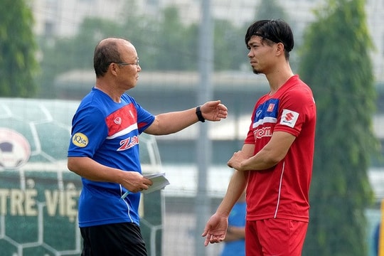 Thầy Park ban lệnh 'đặc biệt' trước trận UAE, Thái Lan; Giải mã bí mật của Công Phượng