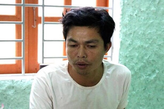 Khởi tố trai bản phạm luật giao thông còn chửi bới, hành hung công an