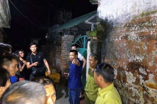 Người đàn ông giết vợ mới cưới 4 tháng rồi tẩm xăng đốt