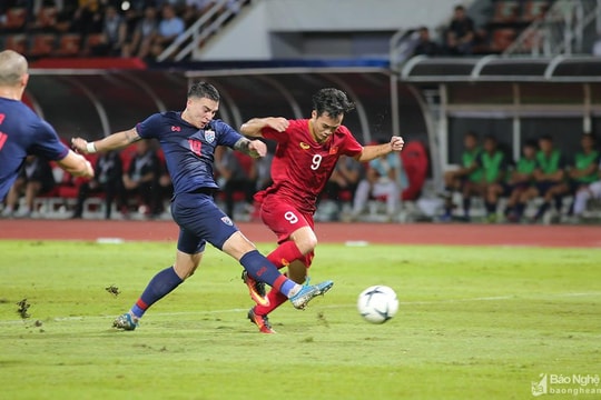 ‘Nổ súng’ thôi, Nguyễn Văn Toàn!