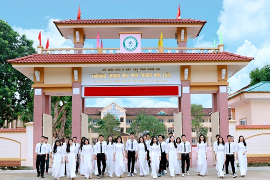 Kỷ niệm 40 năm thành lập Trường THPT Kim Liên (1979 - 2019):