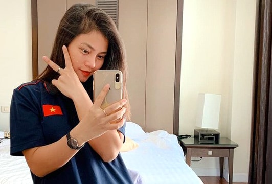 Vẻ đẹp 'gây thương nhớ' của nữ bác sỹ đoàn thể thao Việt Nam dự SEA Games 30