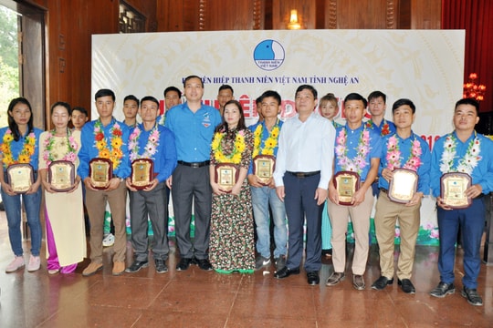 Ba gương mặt cán bộ Đoàn nhiệt huyết, tài năng ở Nghệ An