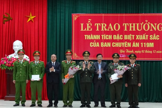 Thưởng nóng 90 triệu đồng cho ban chuyên án bắt 4 đối tượng, thu giữ lượng ma túy lớn