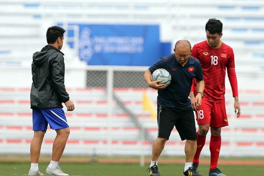 Một góc nhìn bản lĩnh thầy Park và các học trò 