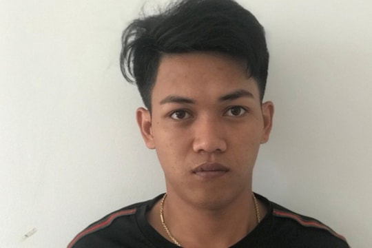 Phá sòng bạc trong rừng do con trai phó công an huyện cầm đầu