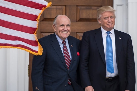 Rudy Giuliani - 'Ngoại trưởng trong bóng tối' của Tổng thống Trump