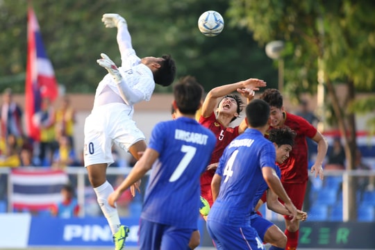 Phạm Văn Quyến: ‘U22 Thái Lan đã may mắn khi hòa U22 Việt Nam’