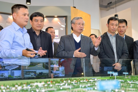 Đồng chí Trần Quốc Vượng mong muốn VSIP Nghệ An sẽ góp phần tạo ra cú hích cho tỉnh