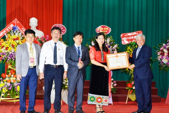 Đào tạo nguồn nhân lực có chất lượng cao cho vùng đồng bào dân tộc thiểu số tỉnh Nghệ An  ​