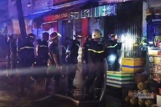 Cháy nhà trong đêm, 2 phụ nữ và cháu bé tử vong