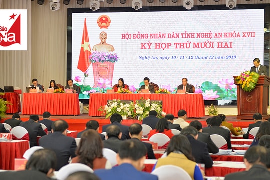 Những điểm nhấn ngày đầu tiên kỳ họp thứ 12, HĐND tỉnh khóa XVII