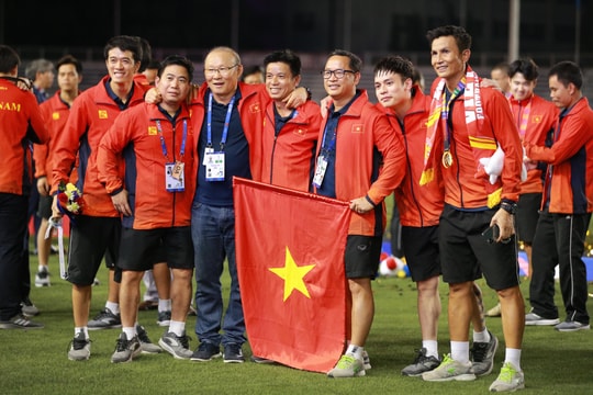 Những người Nghệ thầm lặng trong đúp Vô địch SEA Games 30